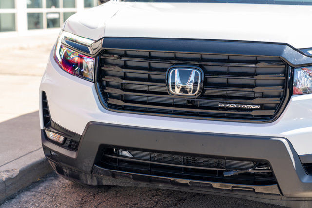  2024 Honda Passport Black Edition in Cars & Trucks in Edmonton - Image 3