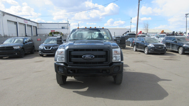 2012 Ford Super duty F-550 DRW HOOK TRUCK in Cars & Trucks in Edmonton - Image 2