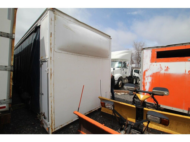  2011 Durabody 24 ft Curtainside in Heavy Equipment in Mississauga / Peel Region - Image 3