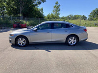 Engine: Turbo Gas 4cyl 1.5L L/100Km City: 8.4 L/100Km Hwy: 6.7 Safety Equipment OnStar and Chevrolet... (image 9)
