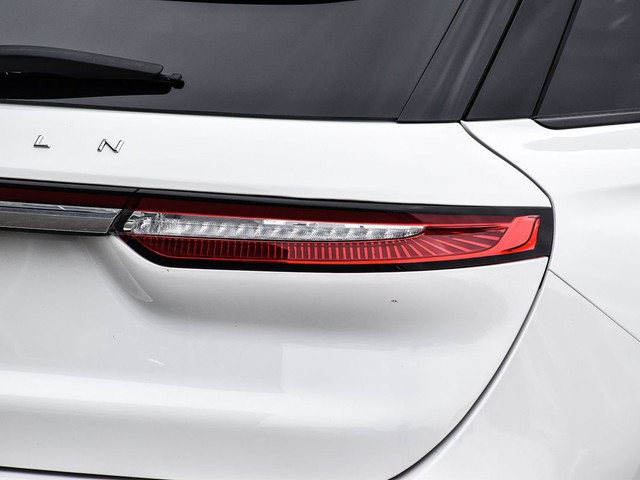 2024 Lincoln Corsair Reserve CRAZY LOW KMS, WHITE WITH EBONY/TRU in Cars & Trucks in Kawartha Lakes - Image 4