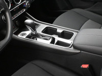 See Dealer Website for Details. 2025 Nissan Sentra SV Engine: 4 Cylinder Engine 2.0L L/100Km City: 7... (image 7)