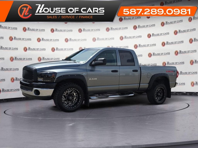 2008 Dodge Ram 1500 4WD Quad Cab 140.5 ST in Cars & Trucks in Medicine Hat