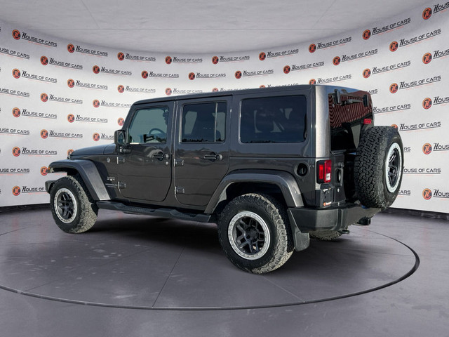 2017 Jeep WRANGLER UNLIMITED 4WD 4dr Sahara in Cars & Trucks in Calgary - Image 4