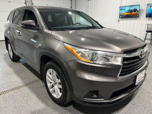 2016 Toyota Highlander LE AWD V6 #8 seater #Dual DVD Player