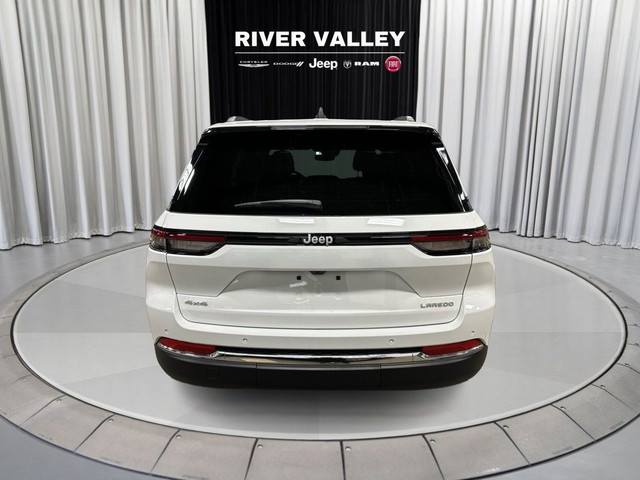 2024 Jeep Grand Cherokee in Cars & Trucks in Strathcona County - Image 4