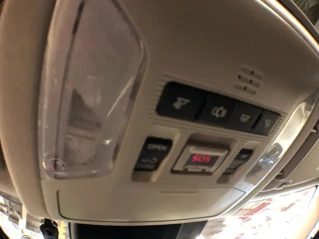 2019 Toyota RAV4 XLE AWD LEATHER SUNROOF L/ASSIST B/SPOT CARPLAY in Cars & Trucks in City of Toronto - Image 24