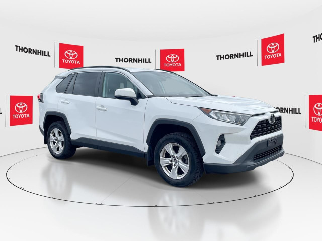 2021 Toyota RAV4 XLE 2 SETS OF TIRES,NO ACCIDENT,1 OWNER in Cars & Trucks in City of Toronto