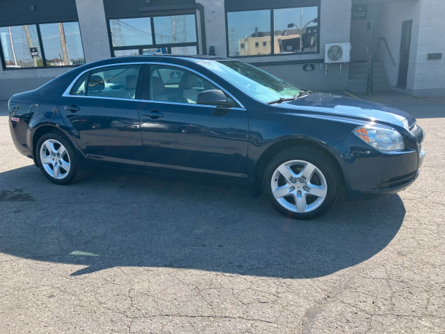 2011 Chevrolet Malibu LS * SEULEMENT 112000KM - 4 CYLINDRES * in Cars & Trucks in Laval / North Shore - Image 4