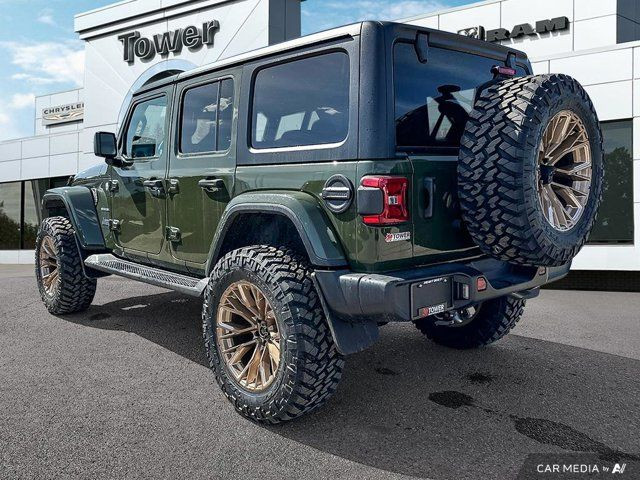 2024 Jeep Wrangler Sahara | Lifted | Side Steps | Gold Fuel in Cars & Trucks in Calgary - Image 3