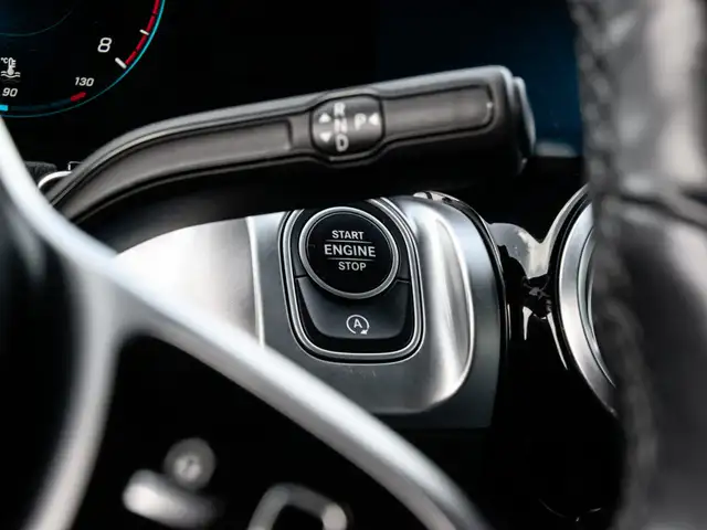 2021 Mercedes-Benz GLB 250 |AMG PKG|PANOROOF|HEATED SEATS|APPLE  in Cars & Trucks in City of Toronto - Image 21