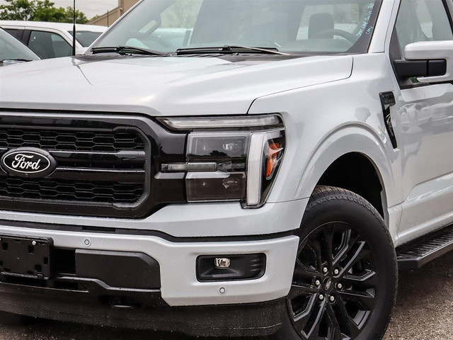2025 Ford F-150 LARIAT 4WD SuperCrew 5.5' Box in Cars & Trucks in Markham / York Region - Image 2