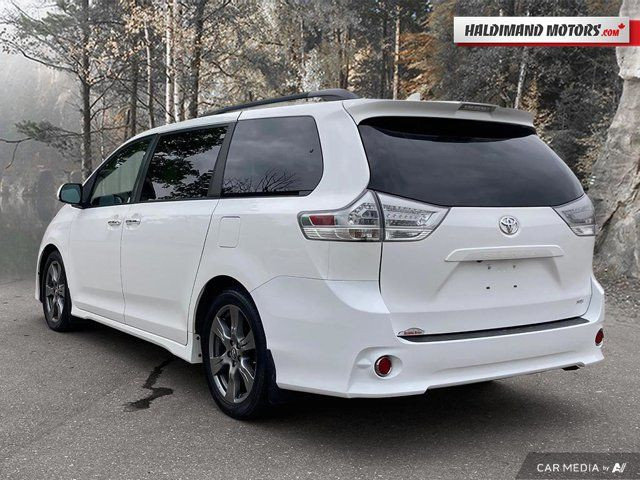 2018 Toyota Sienna SE in Cars & Trucks in Hamilton - Image 3