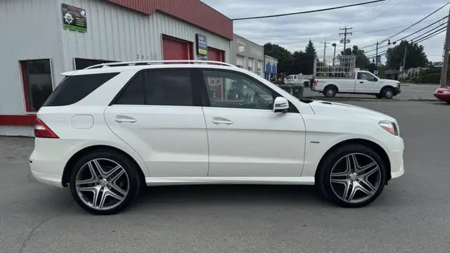 2012 Mercedes-Benz M-Class ML 350 BlueTEC in Cars & Trucks in Laval / North Shore - Image 7