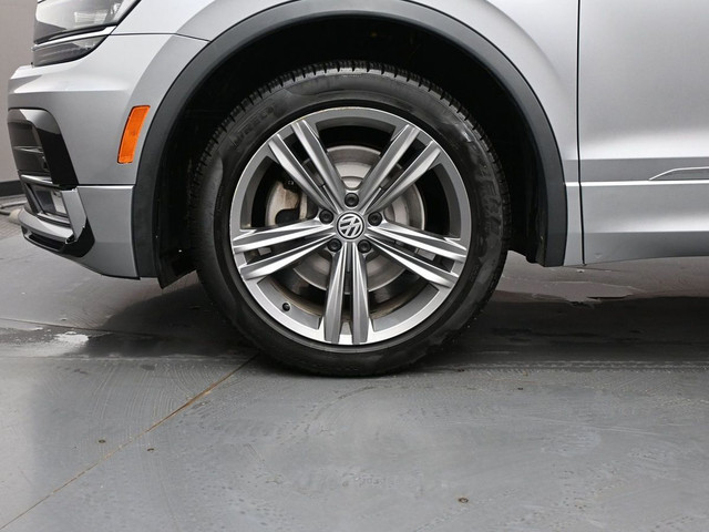 2021 Volkswagen Tiguan Highline R-Line Leather I Panoramic Sunro in Cars & Trucks in City of Halifax - Image 4
