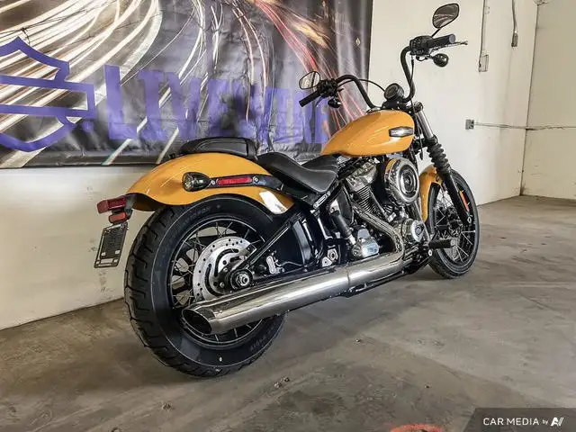2025 Harley-Davidson FXBB - Street Bob FXBB STREET BOB in Street, Cruisers & Choppers in Calgary - Image 33