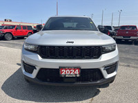 Former Chrysler Vehicle**Jeep**Grand Cherokee**Limited**4x4**Black Appearance Package**3.6L V6**Leat... (image 1)