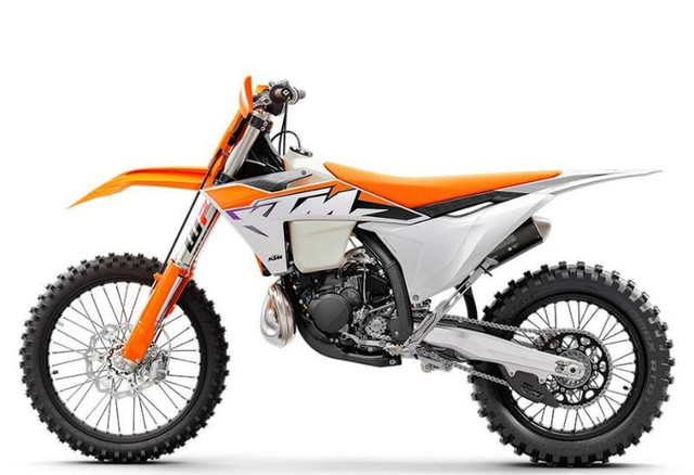 2023 KTM 250 XC in Dirt Bikes & Motocross in Longueuil / South Shore - Image 4