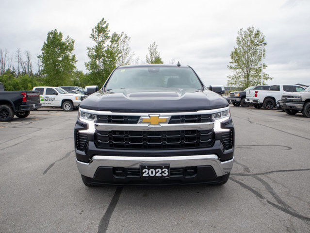 2023 Chevrolet Silverado 1500 LT - Front Collision Warning in Cars & Trucks in Belleville - Image 2