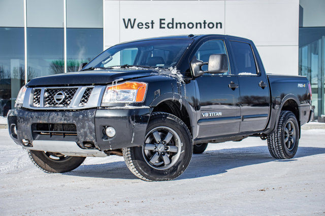 2015 Nissan Titan 4WD Crew Cab PRO-4X | LEATHER | HEATED SEATS in Cars & Trucks in Edmonton