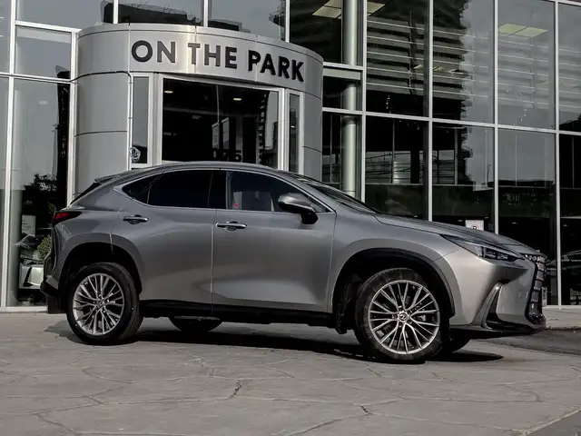 2022 Lexus NX 350h | Luxury Pkg | AWD | Safety Certified in Cars & Trucks in City of Toronto - Image 10