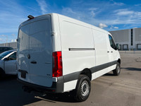 Alexander The Great Inc. Auto Sales 2695 Durante Way Milton, ON, L9T 5J1 Phone: 416-839-1558 2022 Me... (image 6)