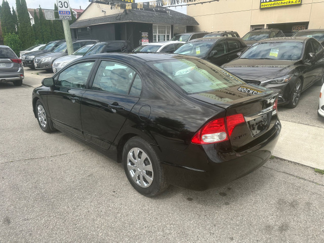 2010 Honda Civic DX in Cars & Trucks in City of Toronto - Image 3