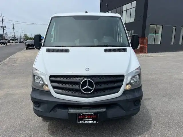 2015 Mercedes-Benz Sprinter cargo vans 2500 144 LOW ROOF-RARE 3  in Cars & Trucks in City of Toronto - Image 9