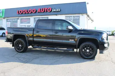 ONE OWNER CLEAN CARFAX DONT PAY EXTRA FOR SAFETY Drive in style with this fully-loaded 2017 GMC Sier...