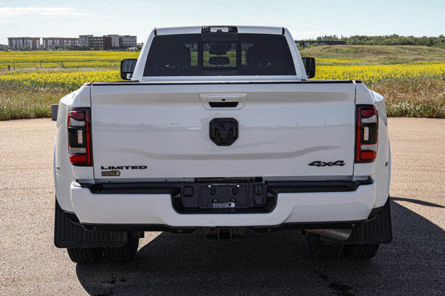 2024 Ram 3500 LIMITED CREWCAB DUALLY 4X4 DIESEL LEATHER SUNROOF in Cars & Trucks in Strathcona County - Image 3