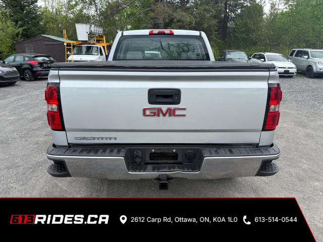 2014 GMC Sierra 1500 4WD Double Cab Standard Box in Cars & Trucks in Ottawa - Image 4