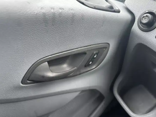 2016 FORD Transit 150 in Cars & Trucks in Laval / North Shore - Image 22