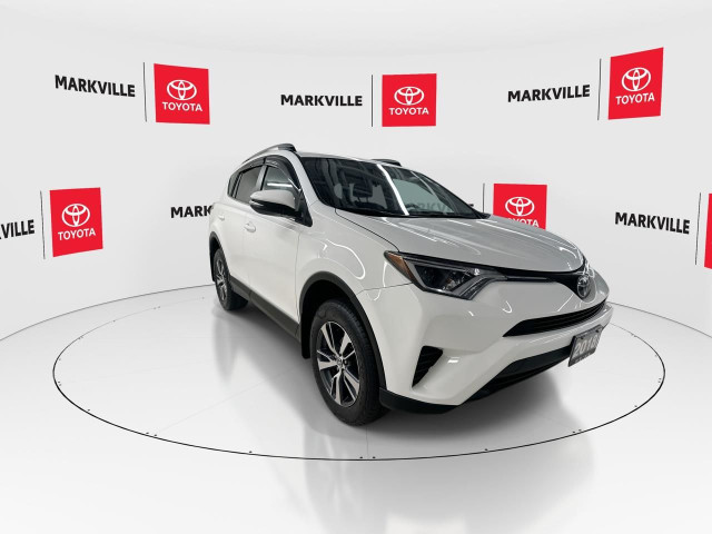 2018 Toyota RAV4 LE HEATED SEATS | BACK-UP CAM | TOYOTA SAFET... in Cars & Trucks in Markham / York Region - Image 2