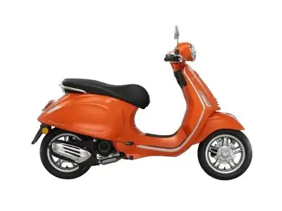 2025 Vespa Vespa Primavera 150 LAVAL MOTO Stock limité Réservez votre moto DÈS MAINTENANT! Plus de 4...