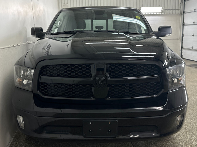 2023 RAM 1500 Classic SLT SLT/CREW/4WD/NAVI/35KM/DIRECT OFF R... in Cars & Trucks in Belleville - Image 3