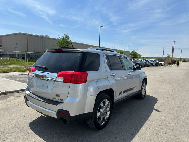 2011 GMC Terrain SLT AWD V6 :: Low Mileage, No Reported Accident in Cars & Trucks in Calgary - Image 4