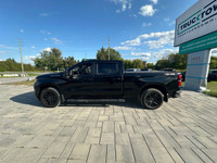 2023 Chevrolet Silverado 1500 RST Crew Cab Short Box 4WD with 67,444 kms! Clean history with no acci... (image 4)