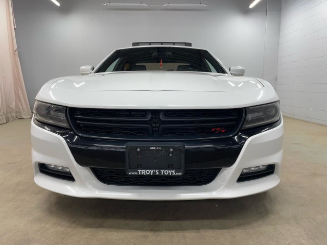 2015 Dodge Charger Road/Track in Cars & Trucks in Guelph - Image 2