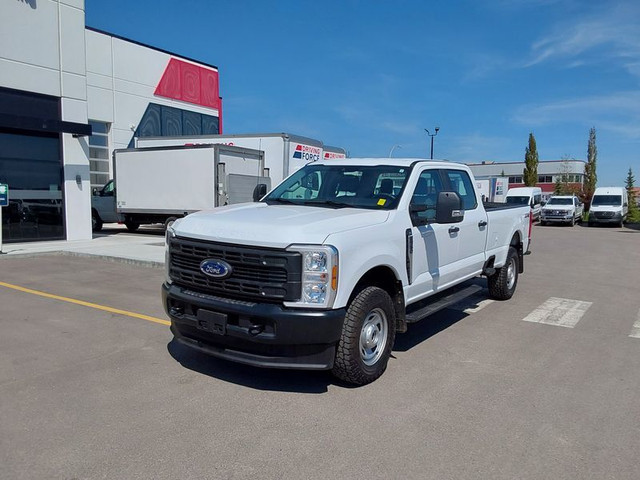 2024 Ford Super Duty F-350 SRW XL 4WD Crew Cab 8&amp;apos; Box,  in Cars & Trucks in Calgary