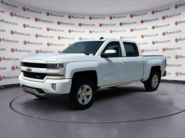 2017 Chevrolet Silverado 1500 LT / Back up cam / Bluetooth in Cars & Trucks in Calgary