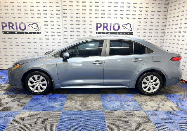 2020 Toyota Corolla in Cars & Trucks in Ottawa - Image 2