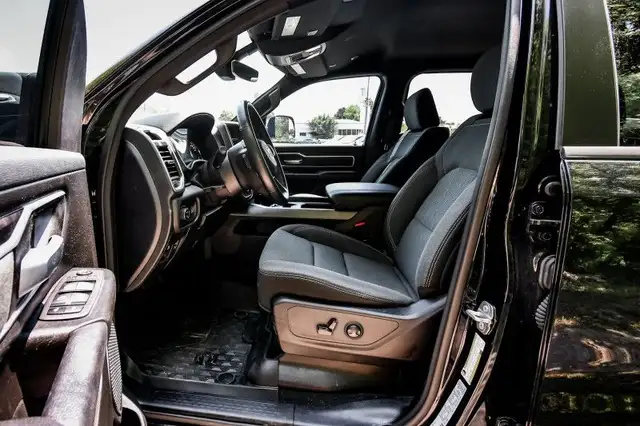 2022 Ram 1500 Big Horn - Aluminum Wheels - Fog Lamps dans Autos et camions dans Ottawa - Image 26