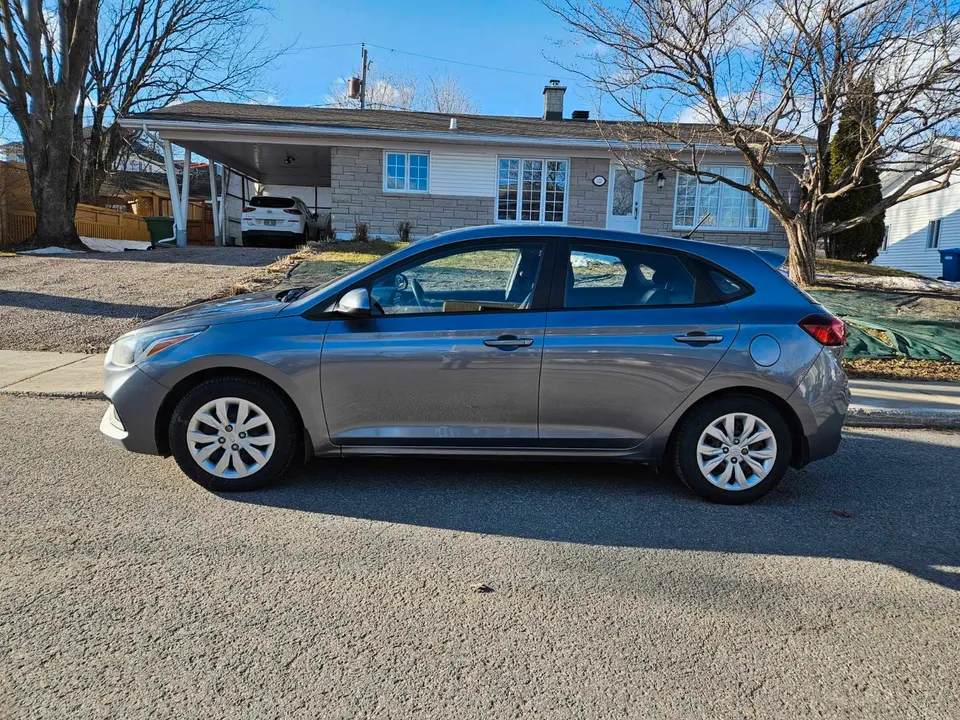 2019 Hyundai Accent Essential 5p automatique (hatchback)