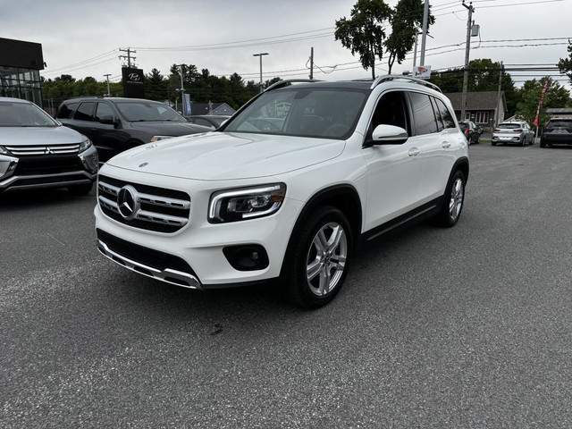 Mercedes-Benz GLB 250 4MATIC 2021 Cuir Toit Pano CarPlay Caméra  in Cars & Trucks in Trois-Rivières