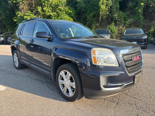2017 GMC Terrain SLE-2 REMOTE START | HITCH INSTALLED | HEATE... in Cars & Trucks in London - Image 3