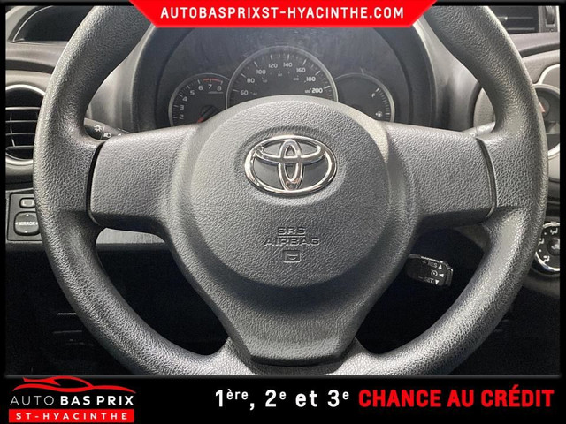 Toyota Yaris Hayon 5 portes, boîte automatique, LE 2014 à vendre in Cars & Trucks in Saint-Hyacinthe - Image 4