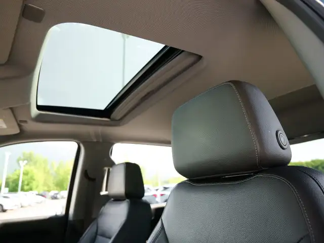 2019 GMC Sierra 1500 in Cars & Trucks in Kamloops - Image 44