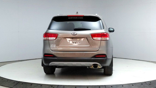 2018 Kia Sorento in Cars & Trucks in Lethbridge - Image 4