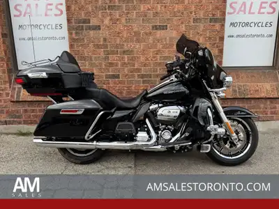 Beautiful Canadian Ultra Limited with only 19,000 KM, 114ci Milwaukee-eight, extras driving lights,...