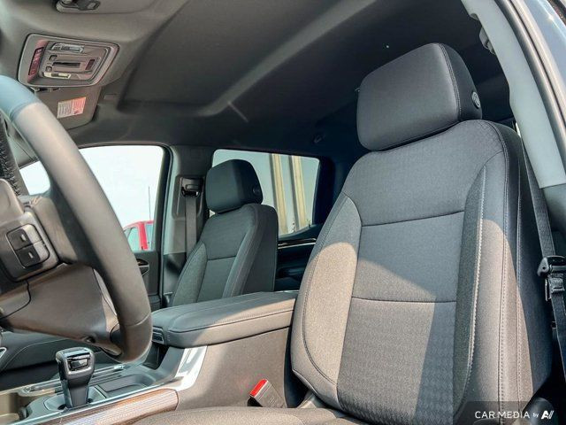 2025 Chevrolet Silverado 1500 RST 4WD Crew Cab | Heated Seats in Cars & Trucks in Strathcona County - Image 3